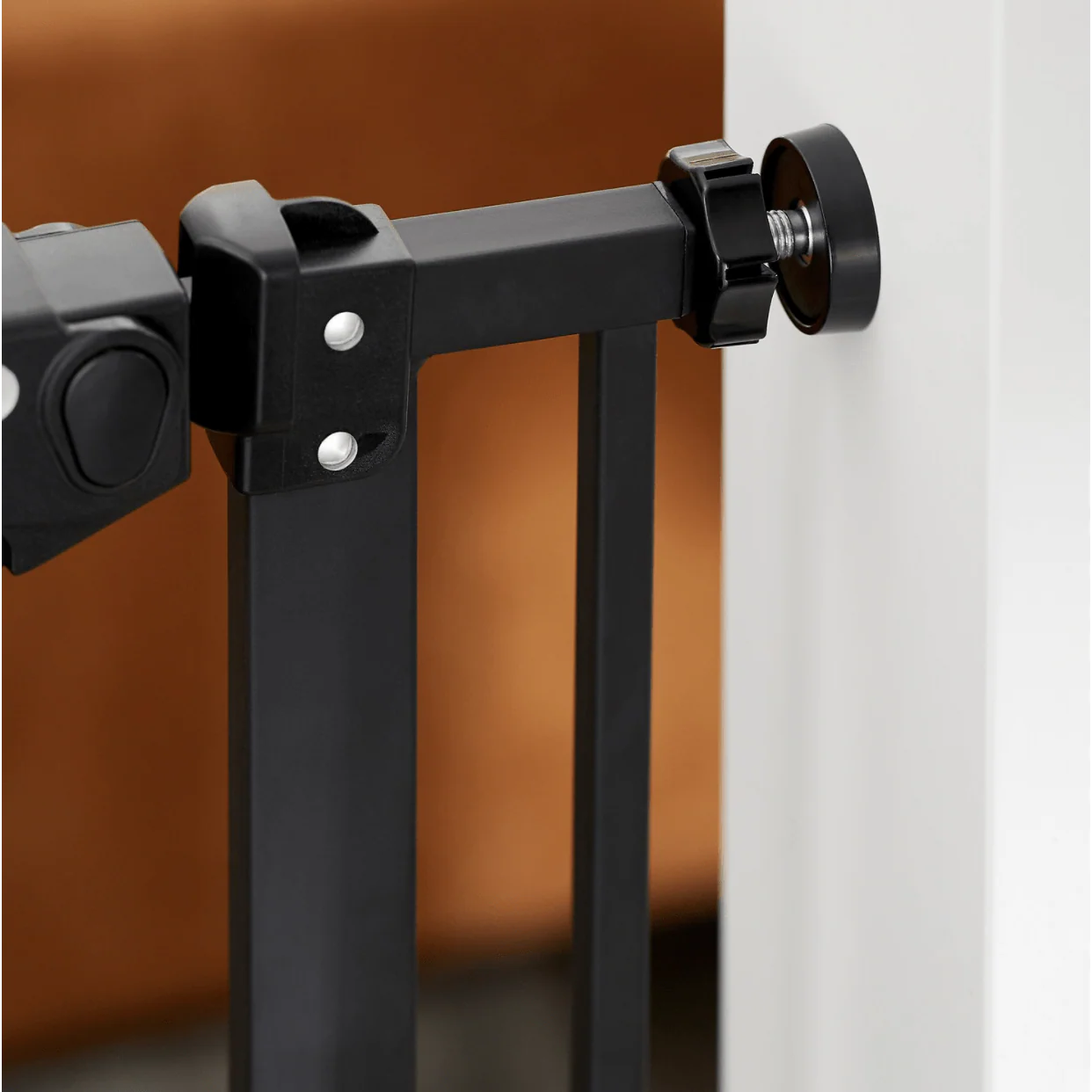 Frisco Extra Wide Auto-Close Pet Gate, 30-in Height - Image 4