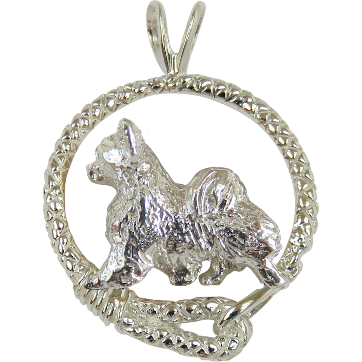 Chihuahua (Long Coat) in Solid Sterling Silver Leash Pendant