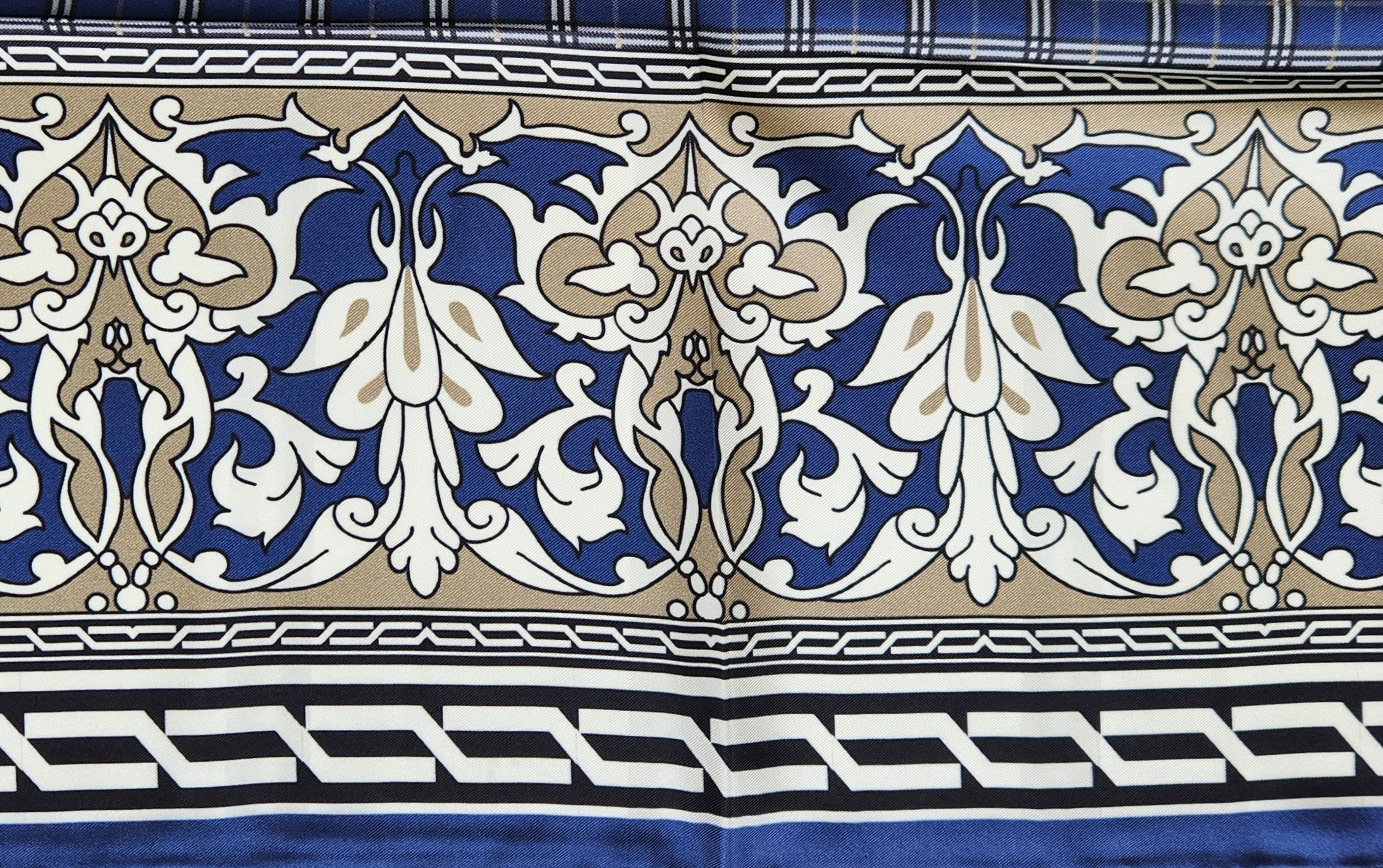 Kerry Blue Terrier Scarf - Image 3