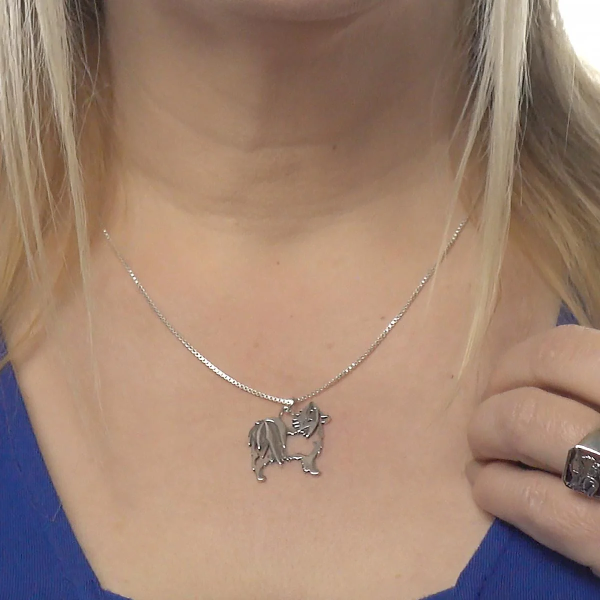 Papillon, w/Butterfly in ear, Body, Pendant - Image 2