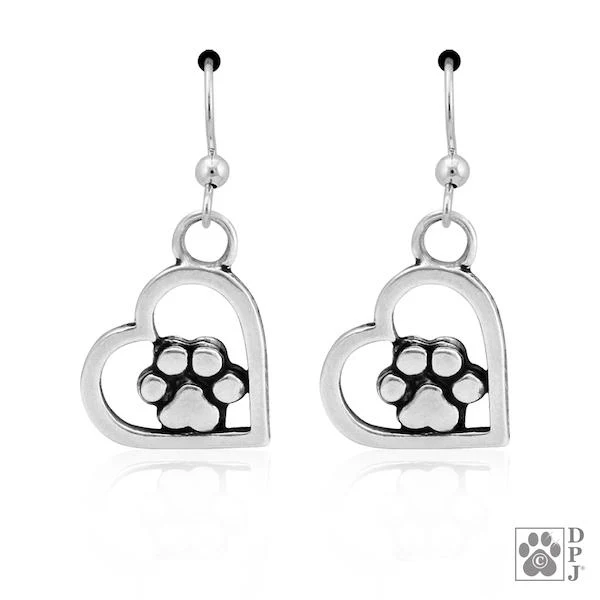You Walked Into My Heart, Earring